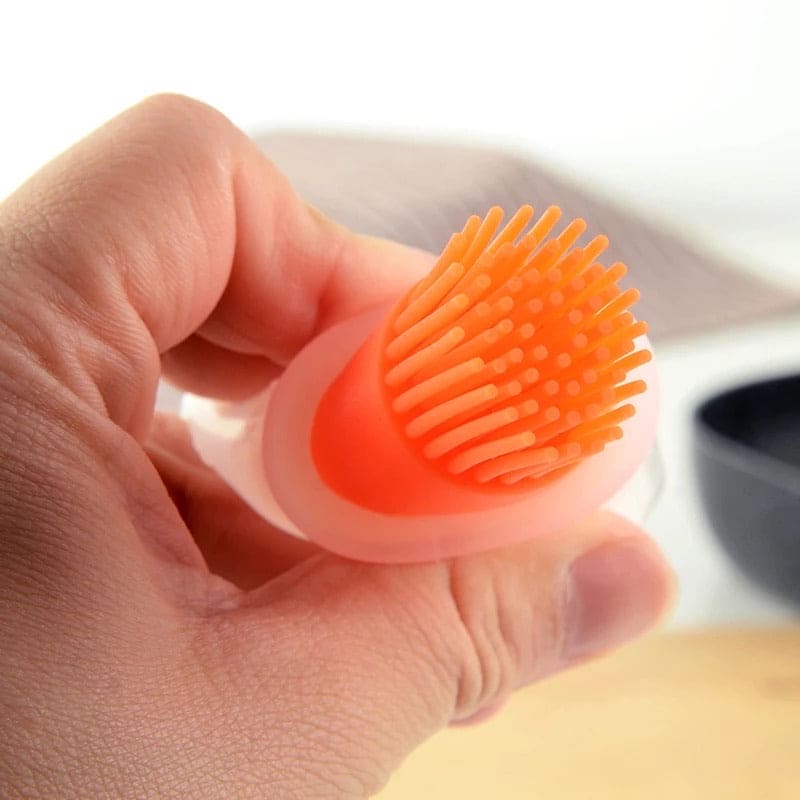 Portable Silicone Oil Bottle,Oil Brush With Squeeze Bottle, Silicone Bastry Brush Portable Silicone Oil Bottle,Oil Brush With Squeeze Bottle, Silicone Bastry Brush